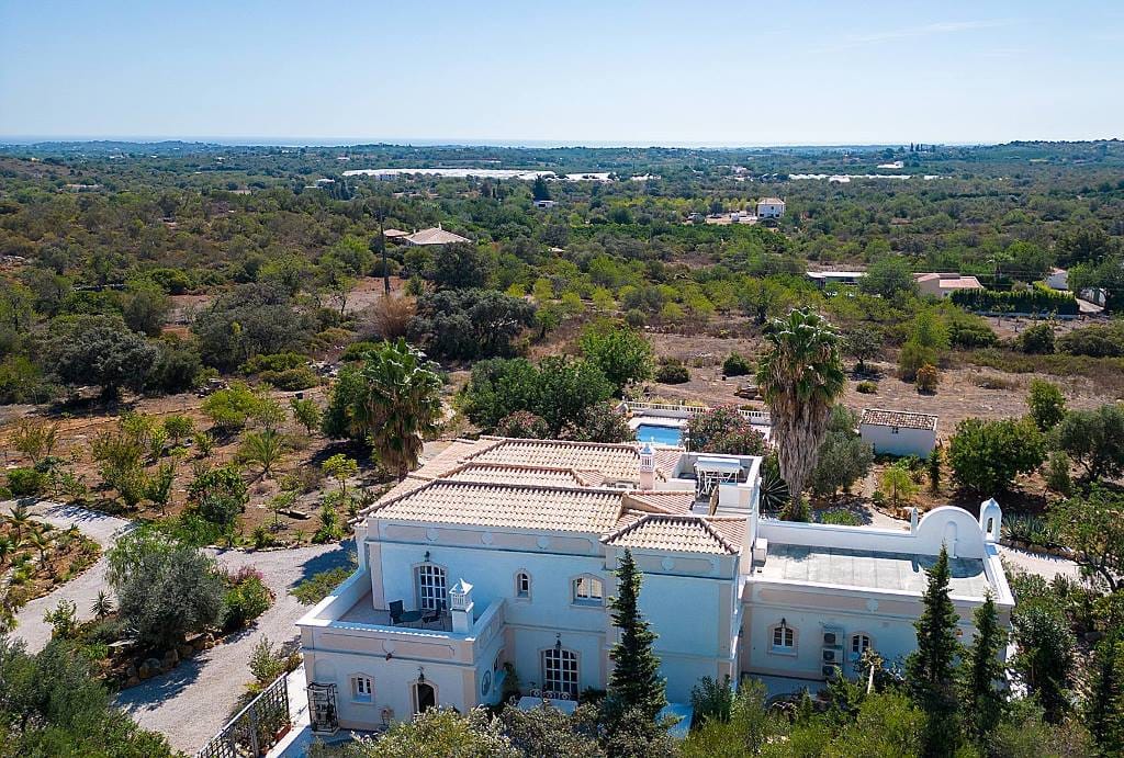 Faro – Portugal’s Gateway to the World and the Algarve’s Growth